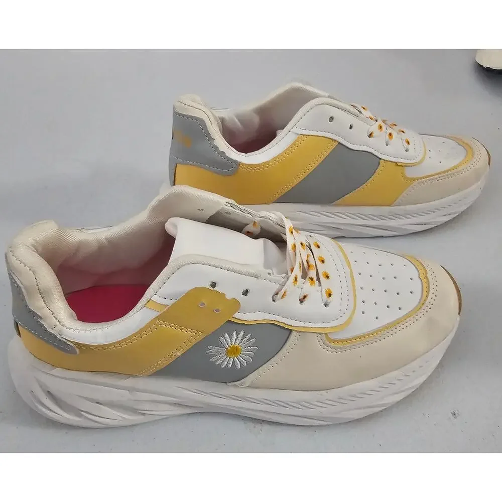 NWOB Women's Lace-up Sneakers size EU38 US 7-7.5